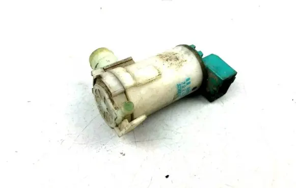 Nissan X-Trail T30 Windscreen/windshield washer pump 2224616A