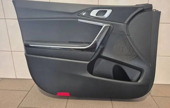 KIA Xceed Front door card panel trim 82350J7000