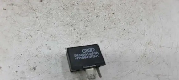 Audi A4 S4 B7 8E 8H Other relay 8D0951253A