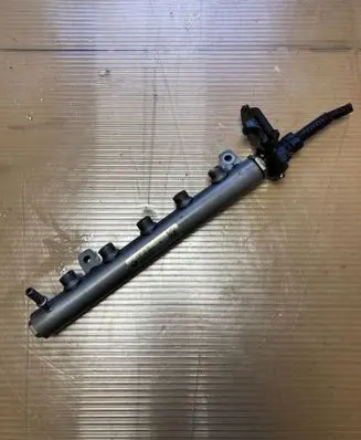 Nissan Qashqai Fuel main line pipe 8201044829 175216420R 1226200522