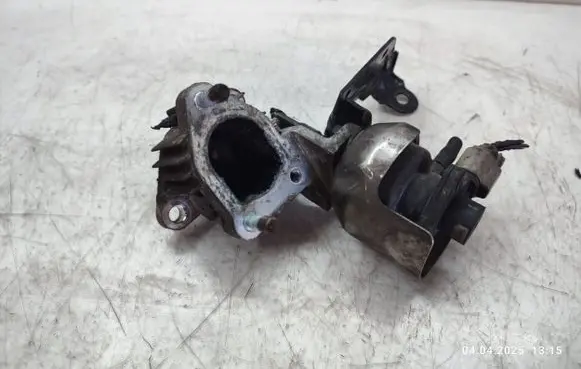 KIA Sorento EGR valve