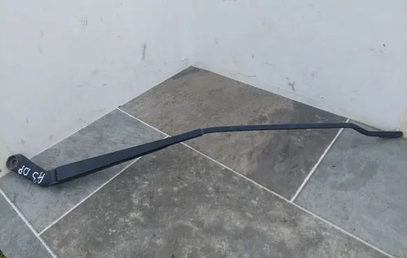 Audi A3 S3 8L Front wiper blade arm 1J1955410A