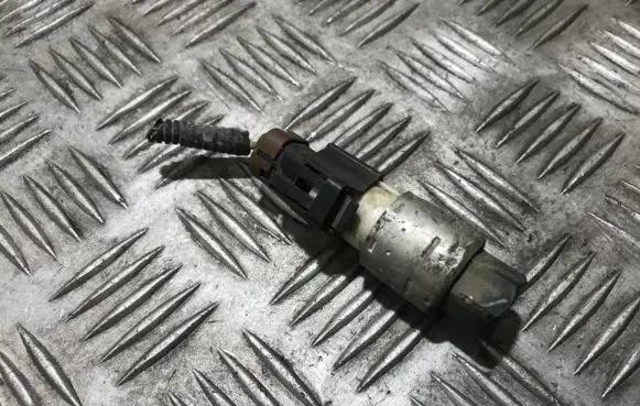 Ford Focus Air conditioning (A/C) pressure sensor 95bv19e561aa 95bv-19e561-aa