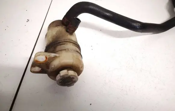 Mitsubishi Outlander Power steering fluid tank/reservoir