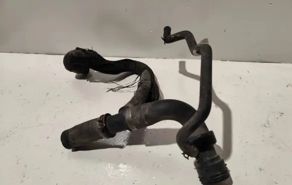 Audi A4 S4 B6 8E 8H Engine coolant pipe/hose 8E0121107G