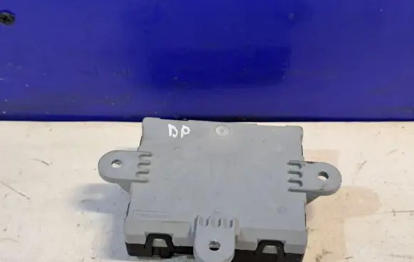 Volvo S80 Door control unit/module 31343469