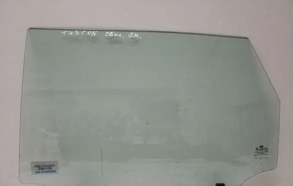 Hyundai Tucson JM Rear door window glass OEM