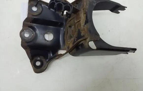 Toyota RAV 4 (XA30) ABS pump bracket 4459042110
