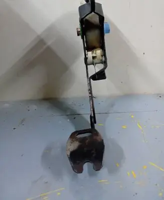Renault Scenic I Clutch pedal