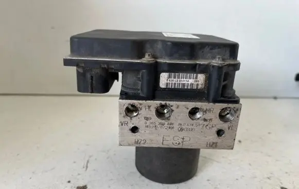 Audi A4 S4 B8 8K ABS Pump 8K0614517GP 8K0907379CL