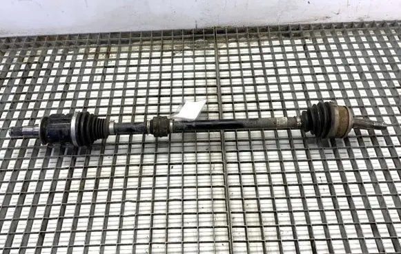 Toyota Yaris Cross Front driveshaft 