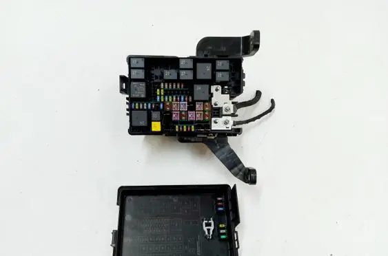 Fuse box cover