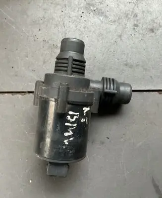 BMW X5 E53 Electric auxiliary coolant/water pump 70207814 6907811