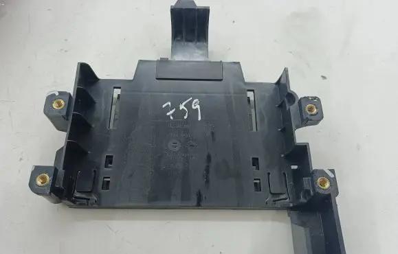 Land Rover Evoque I Other engine bay part BJ3212A692AA