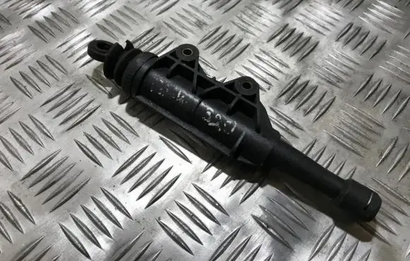 BMW 3 E36 Clutch master cylinder