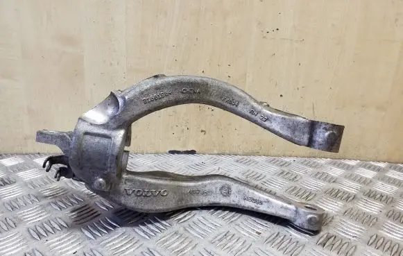 Volvo XC90 Lower shock absorber bracket 31681984