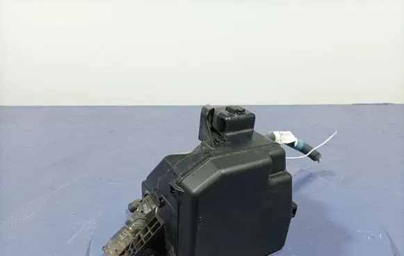 Toyota Urban Cruiser (XP110) Fuse box set 82641-47020
