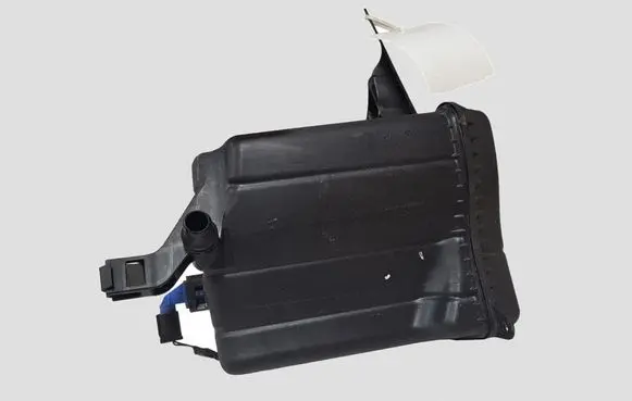 BMW 5 F10 F11 Coolant expansion tank/reservoir 10808611