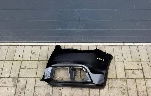 Audi A1 Front bumper 8X0807437