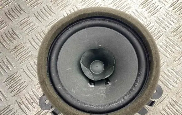 Volvo V60 Front door speaker 30657444