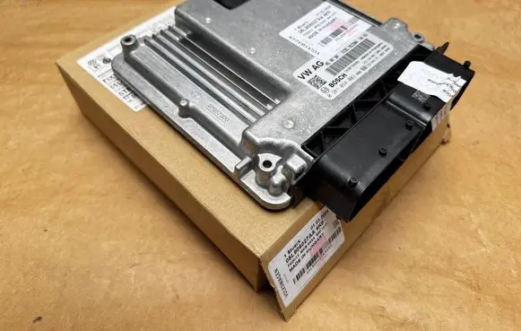 Audi A6 S6 C8 4K Engine control unit/module ECU 05L906027AA