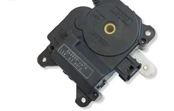 Lexus RX 330 - 350 - 400H Air flap motor/actuator 0638000610