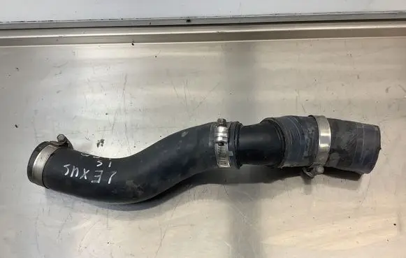 Lexus IS 220D-250-350 Intercooler hose/pipe 1736126030