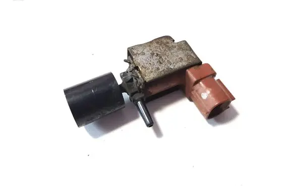 Toyota Hilux (AN10, AN20, AN30) Vacuum valve 2586030120