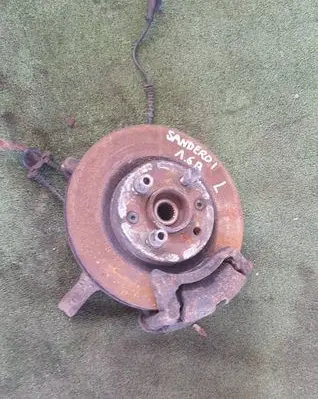 Dacia Sandero Front wheel hub spindle knuckle 