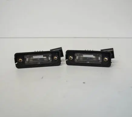 Volkswagen Golf V Number plate light 3C5943021