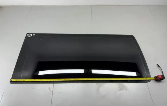 Volkswagen Transporter - Caravelle T5 Rear side window 43R00049