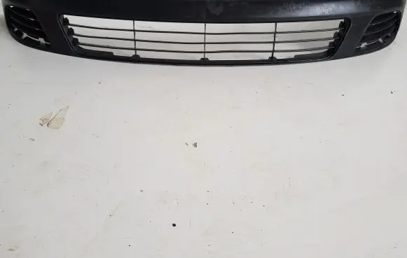 Ford Fiesta Front bumper 2S6117K823