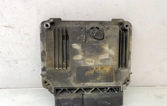 Skoda Superb B8 (3V) Engine control unit/module 05E907309