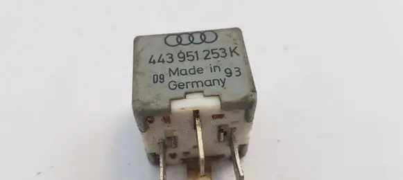 Audi A6 S6 C5 4B Other relay 443951253