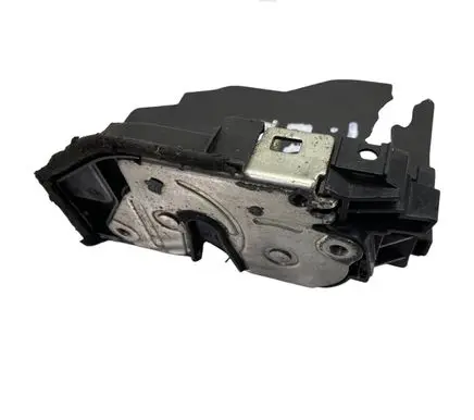 BMW 1 E81 E87 Rear door lock 7167070