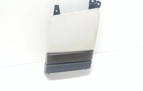 BMW 5 GT F07 (B) pillar trim (bottom) 560857 4212614 5044402