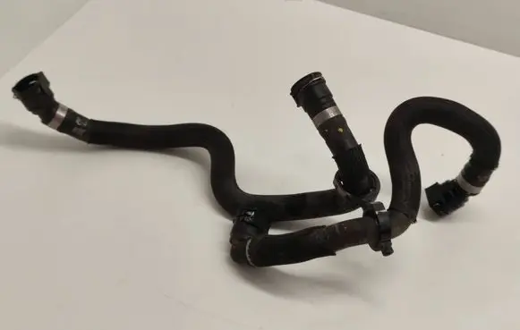Peugeot 508 II Hybrid/electric vehicle battery cooling hoses/tubes 