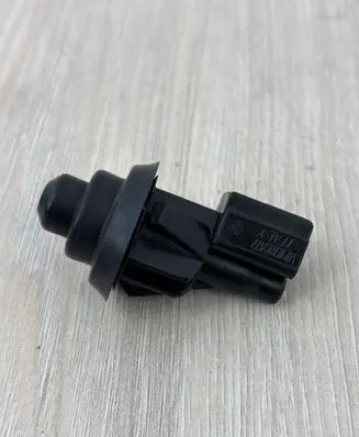 Dacia Duster Front door sensor 7700427640