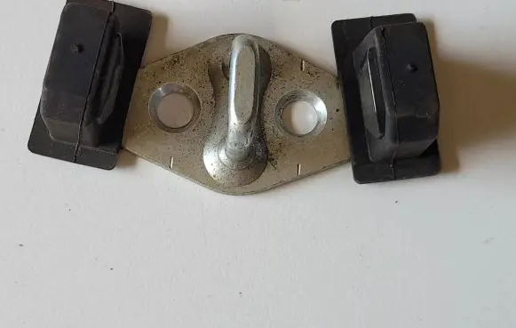 KIA Ceed Trunk lock loop 