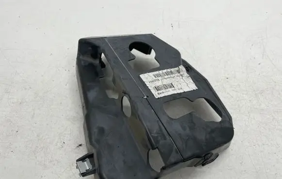 Mercedes-Benz A W176 Other engine bay part A6070520000