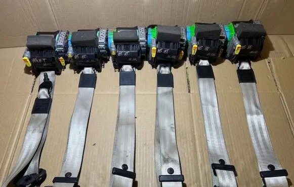 Audi A5 8T 8F Front seatbelt