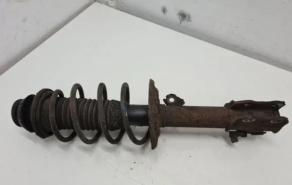 Toyota Yaris Front shock absorber/damper