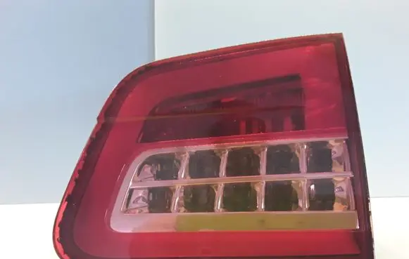 Citroen C5 Tailgate rear/tail lights 9687582980