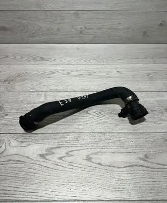 BMW 7 E38 Engine coolant pipe/hose 1705224
