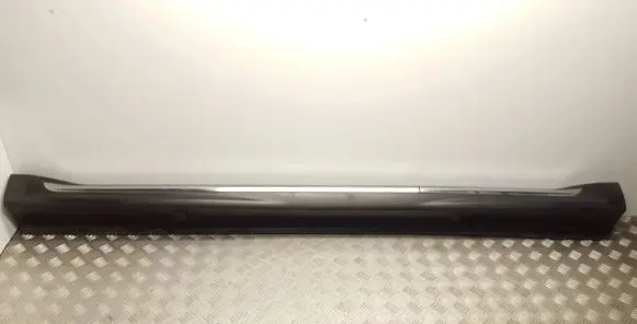 Mitsubishi Outlander Sill