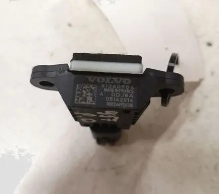 Volvo V40 Airbag deployment crash/impact sensor 31360986