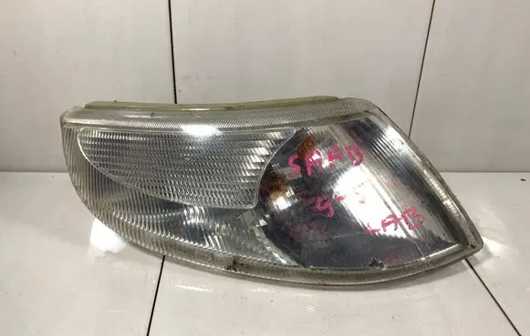 Saab 9-5 Front indicator light 11420207