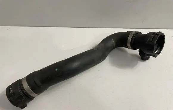 BMW X6 E71 Engine coolant pipe/hose 7808076
