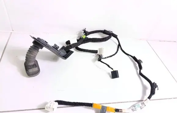 Mazda CX-3 Electric sunroof installation D8B05K 7135019430