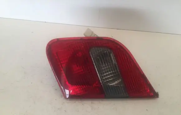 Mitsubishi Carisma Tailgate rear/tail lights 151208